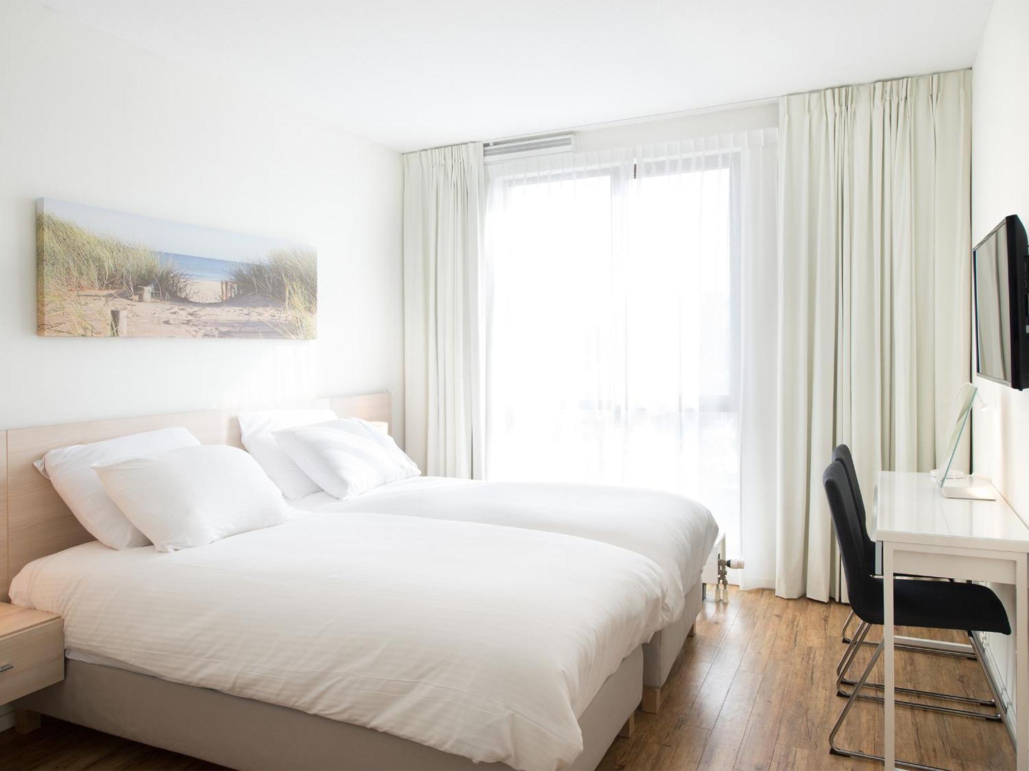 Bizstay Harbour II Scheveningen Apartments The Hague Room photo