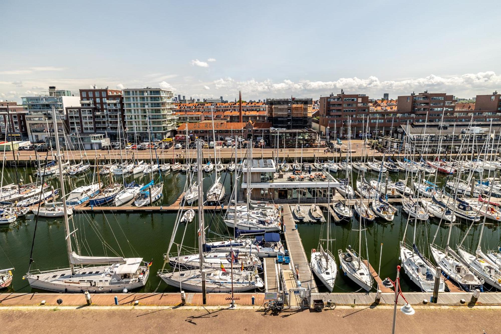 Bizstay Harbour II Scheveningen Apartments The Hague Room photo